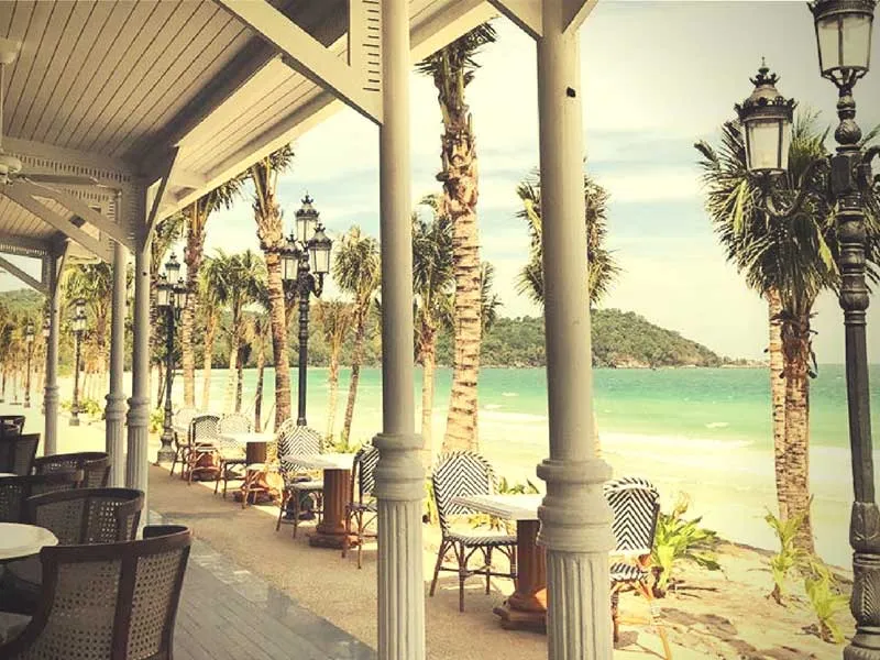 The Department of Chemistry bar at JW Marriott Phu Quoc