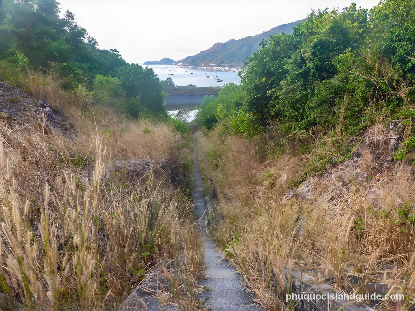 hiking and trekking in nam du
