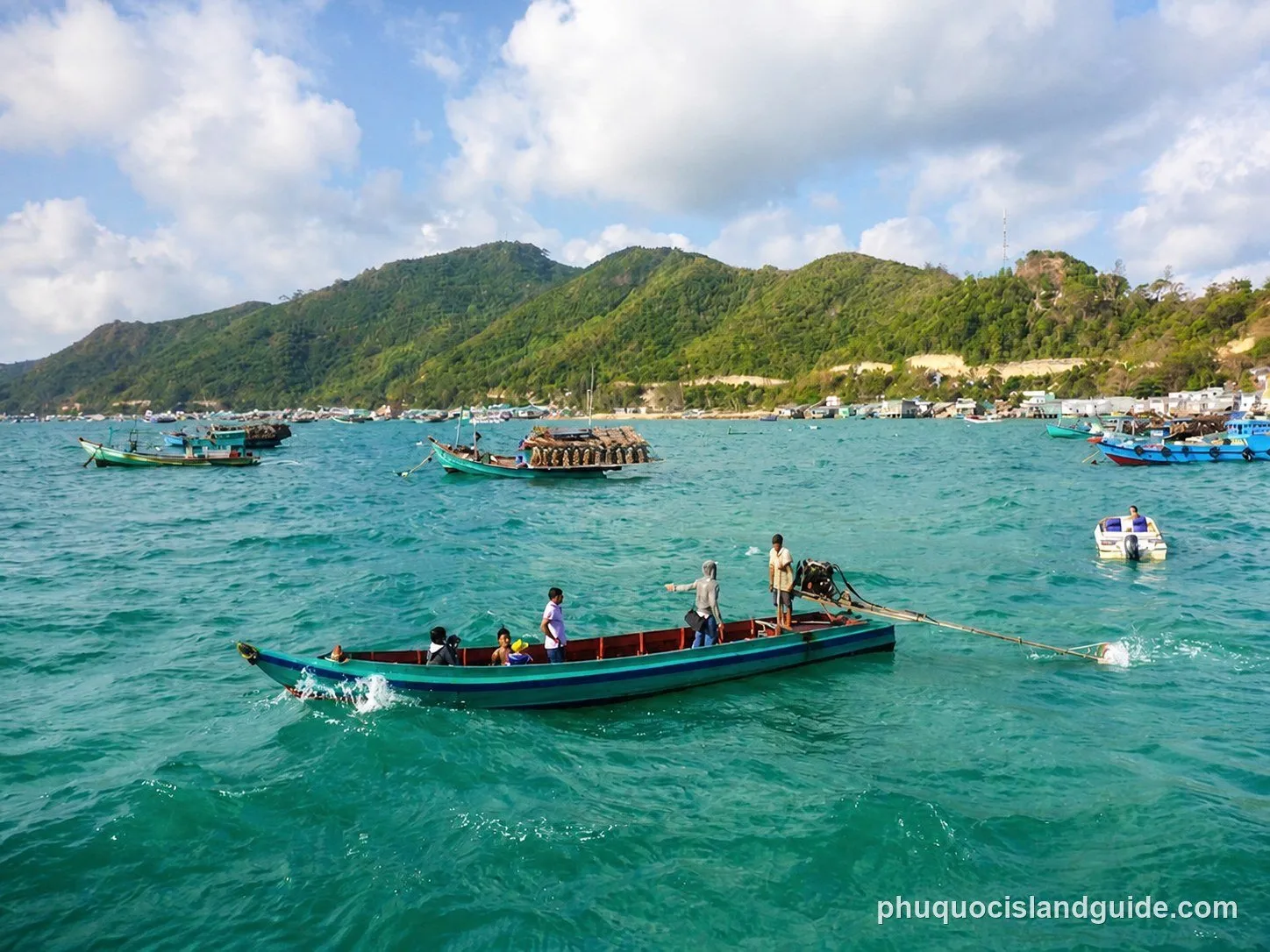 Hon Ngang Island