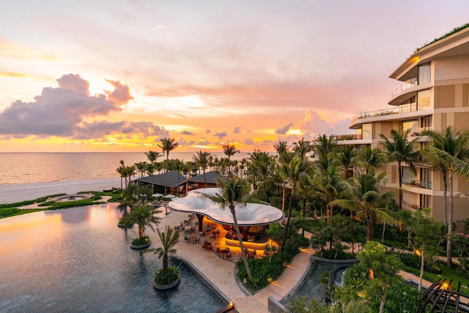 Infinity pool at sunset at InterContinental Phu Quoc Long Beach Resort