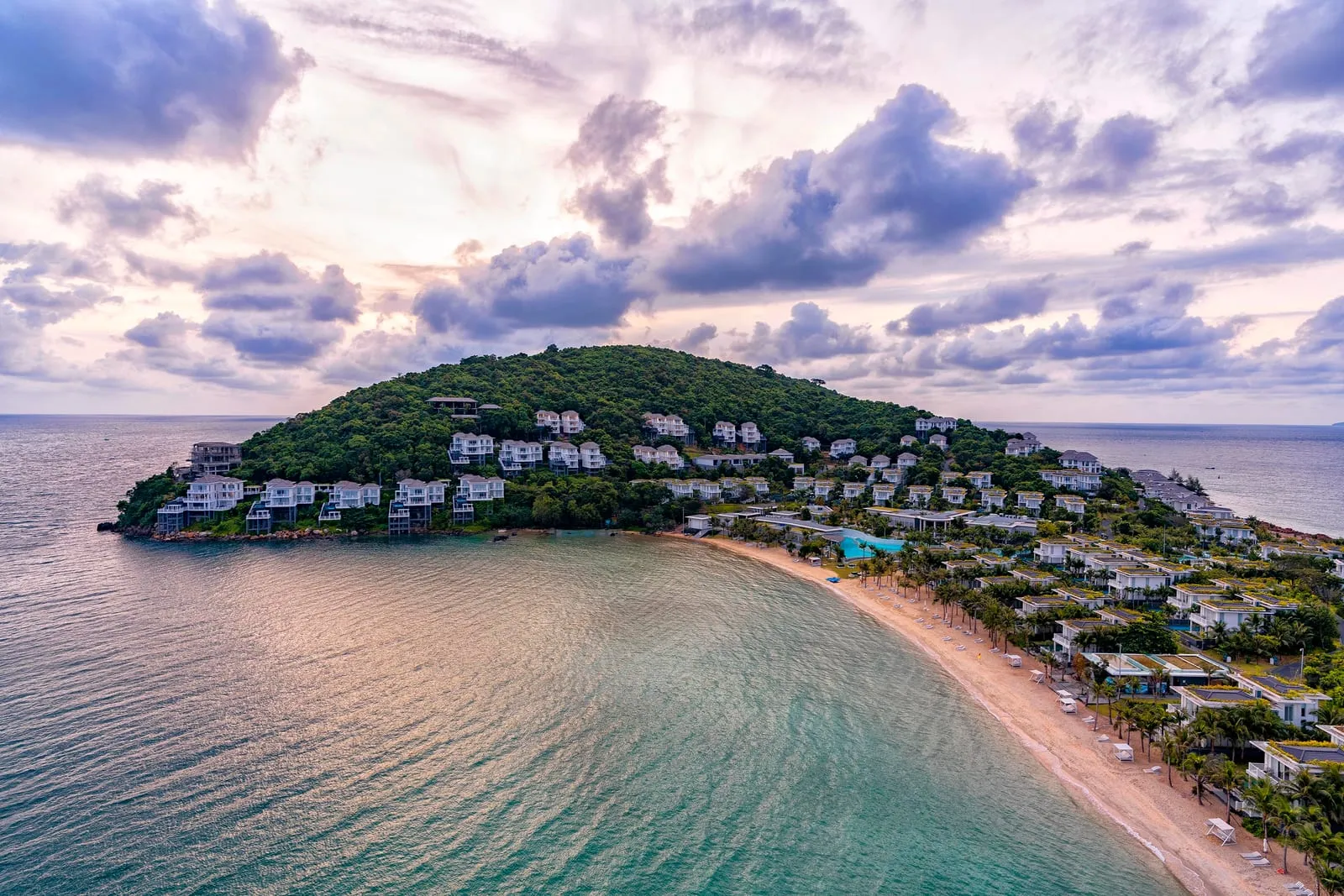 Villas of the Premier Village resort on the headland at Mui Ong Doi