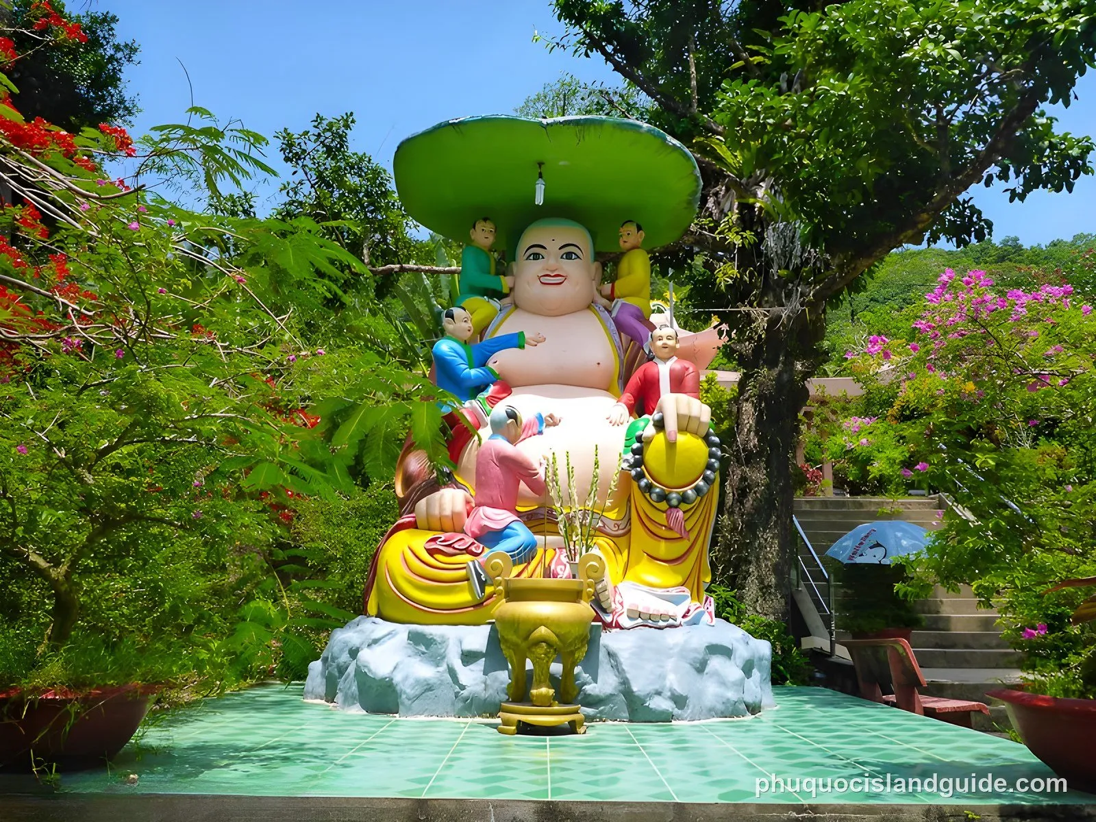 buddha at su muong pagoda phu quoc