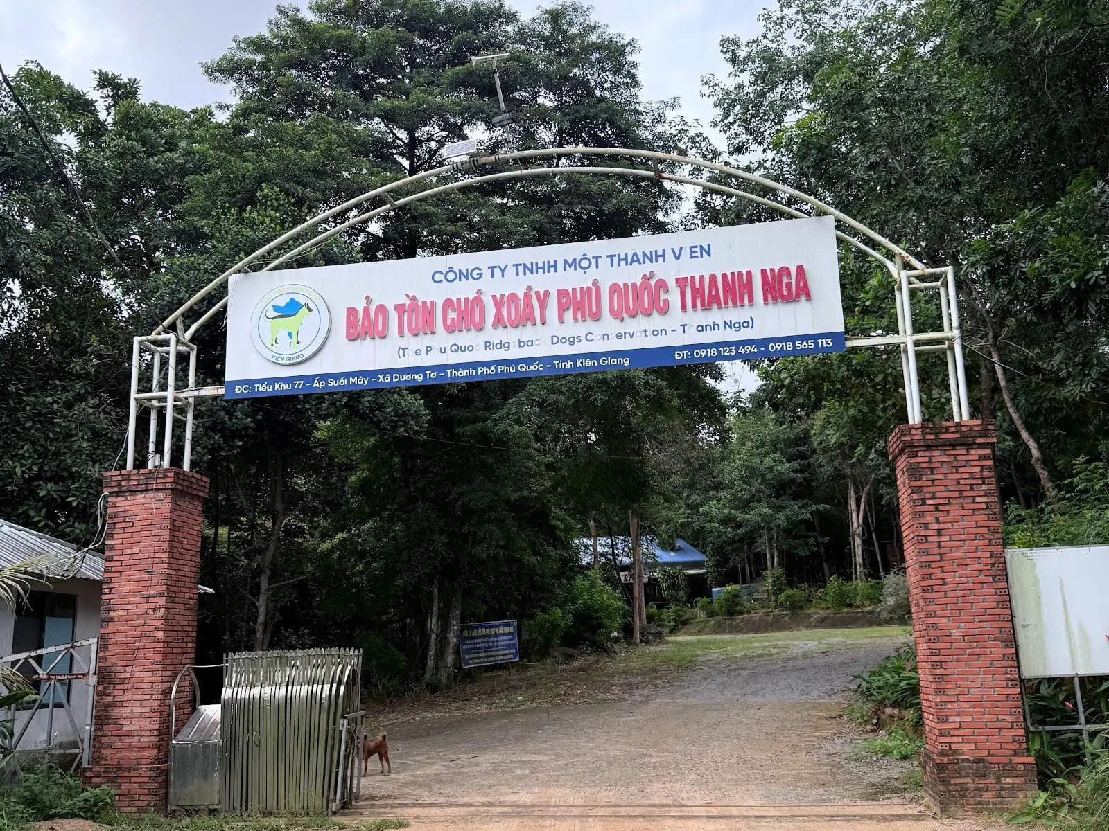 The entrance gate of the Thanh Nga Phu Quoc Ridgeback conservation centre in the forest