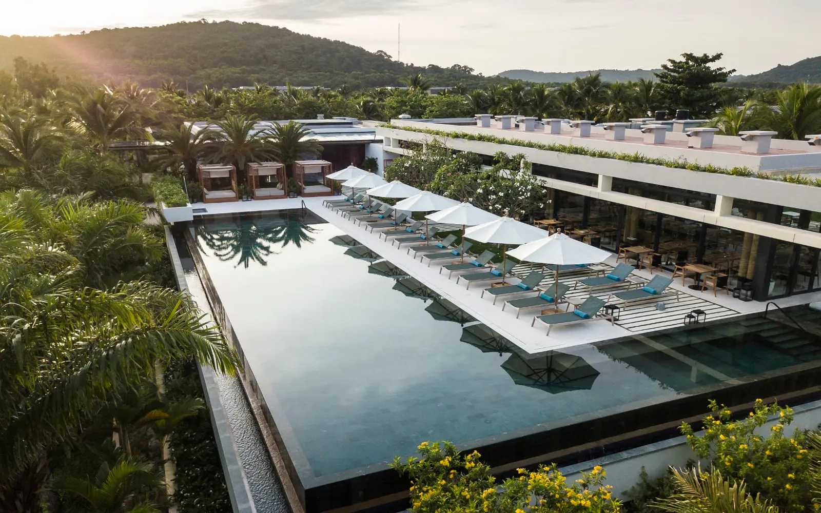 Long infinity pool at Sailing Club Signature Resort on Long Beach, Phu Quoc